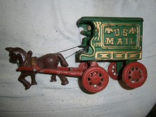 ANCIENNE DILIGENCE EN FONTE   LONGUEUR 27 CM