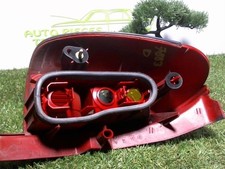 Feu arriere principal droit