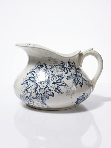 Broc toilette terre fer - toilette,