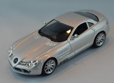 MERCEDES SLR GRISE VÉHICULE