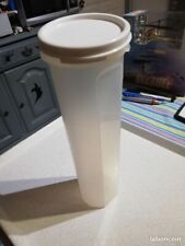 Boîte à spaghetti Tupperware