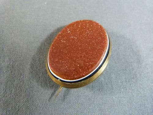 Broche laiton jaune pâte - broche, en