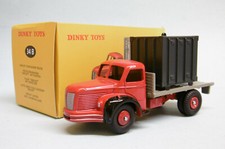 Dinky Toys / Atlas - CAMION BERLIET PLATEAU AVEC CONTAINER rouge réf. 34B Neuf