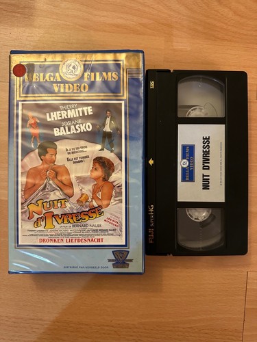 Vhs cassette video - /,