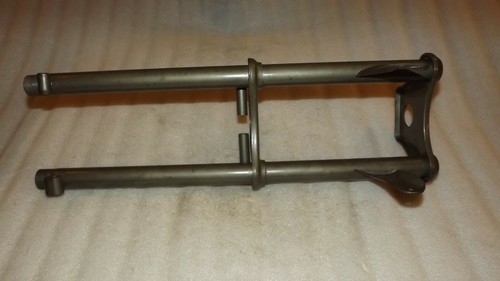 Fourche cyclomoteur pense - fourche, je