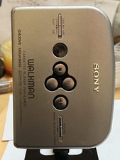 SONY PORTABLE CASSETTE PLAYER
