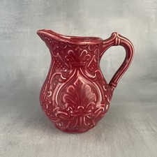 ONNAING pot à lait crémier faience barbotine rose décor relief Haut.~10.5cm