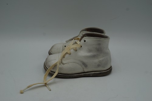 Vintage stride rite white - vintage,