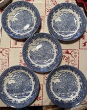5 belles assiettes creuses Churchill England
