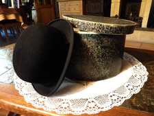 Ancien chapeau melon,60