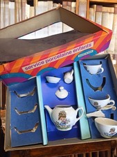 Service porcelaine ancien pour