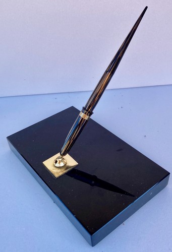 Ensemble bureau avec - de,