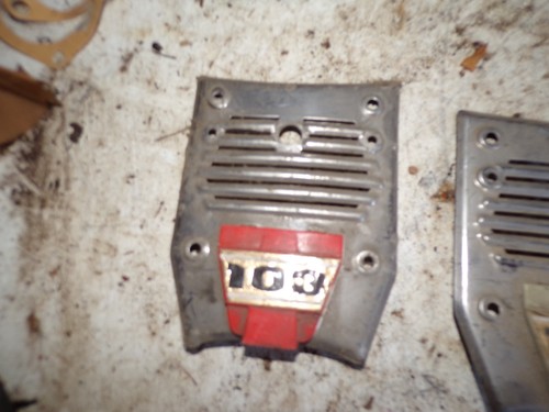 Cache klaxon 103 peugeot - cache,