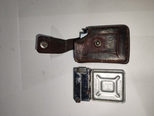 Ancien briquet feudor - ancien, avec