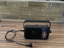 Radio Panasonic RF-2400D AM/FM , fonctionnelle .