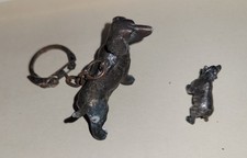 ANCIEN PORTE CLES AVEC UN