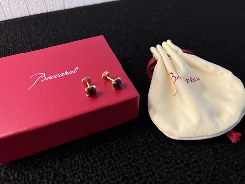 Boucle oreille modèle - boucle,