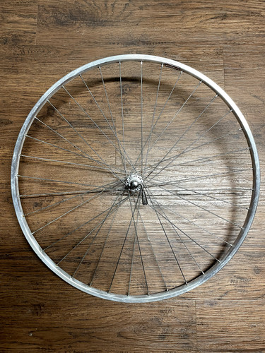 Roue avant front - /,