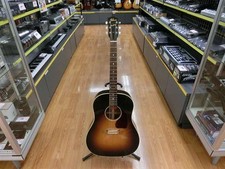 Guitare acoustique électrique