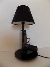 LAMPE DESIGN SIG SAUER NOIR (chevet bureau table pistolet police arme revolver)