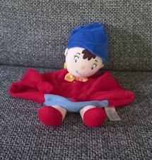D7 Doudou Plat Personnage Oui Oui  Avec Son Bonnet