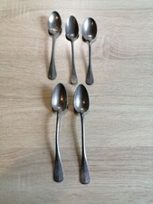 5 petites cuillères anciennes