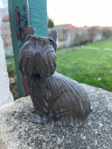 Figurine chien bois - figurine,