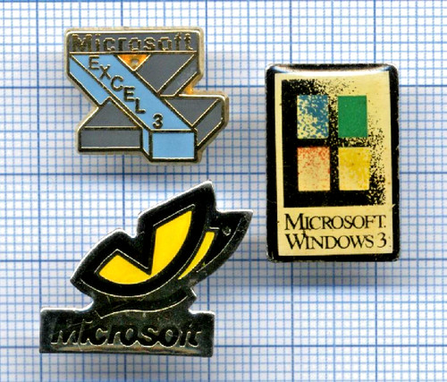 Lot vintage pin microsoft - vintage,