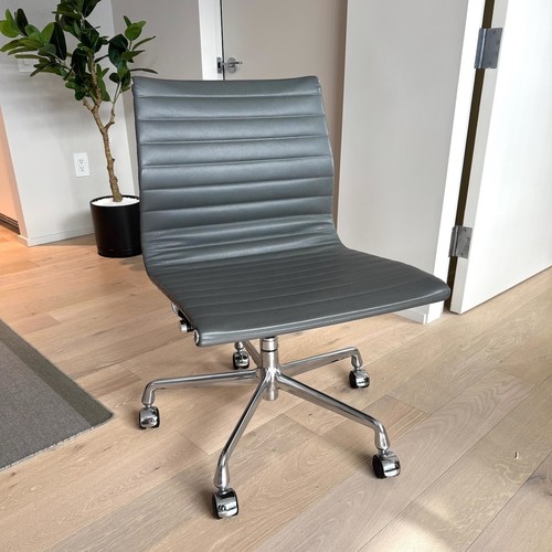 Herman miller eames - herman,