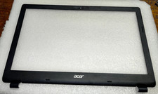 Plasturgie  Contour écran / Bezel 441.03702.XXXX pour Acer Aspire ES1-531 .