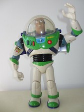 GRAND PERSONNAGE DISNEY PIXAR