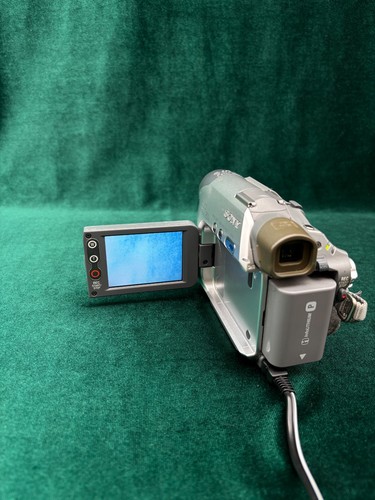Sony dcr hc17e comcorder works - sony, dcr-hc17e