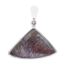 Melody Stone Pendant Necklace