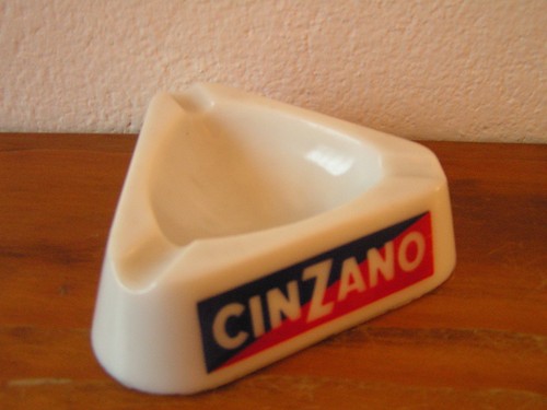 Cendrier publicitaire - cendrier,