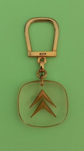 Ancien porte cles bourbon - cles,