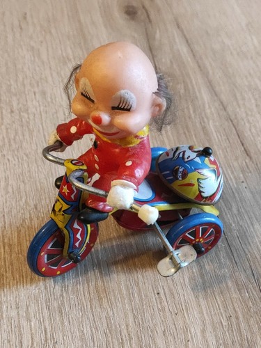 Clown tricycle tin toy jouet - tin,