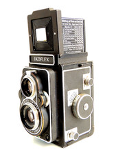 Appareil photo Ikoflex " Zeiss Ikon " Syncro & Compur + sacoche. ( rare )