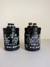 SIC-SAFCO  FELSIC CO 39 CONDENSATEUR  220UF  250 V  TESTED