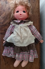 Vintage: Jolie poupée 45 cm tête vinyle / corps tissu HONG KONG  C98