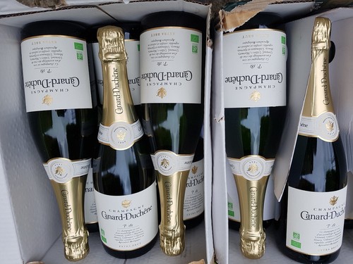 Bouteilles champagne canard - bouteilles,