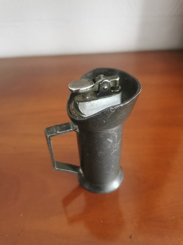 Briquet table vintage - table,