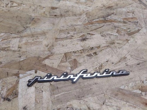 Maserati gran turismo badge - maserati,