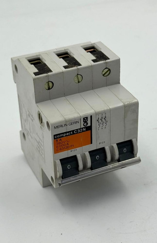 Merlin gerin compact c32n 5a - merlin,