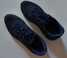 Rare Nike air 90  modèle avec semelle bleu Taille 40.5 TBE