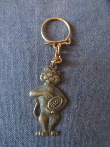 Ancien porte cles clefs esso - porte,