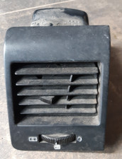 Mercedes Vito W638 / Grille Buse d'aération Gauche / 6388310960