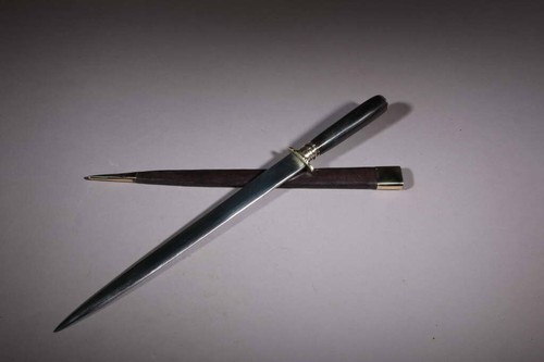 Grand stylet corse - grand,