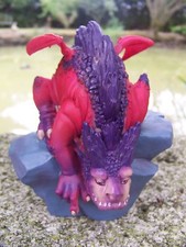 65522 a    FIGURINE  STATUETTE