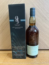 Whisky Lagavulin Distillers