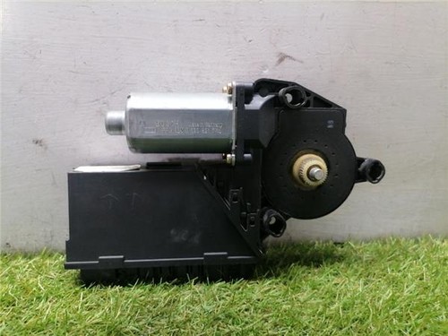 3d1959793 130821764 moteur - ,